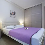 Neapolis Apartamento *
