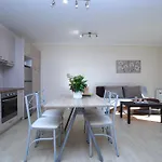 Apartment Neapolis