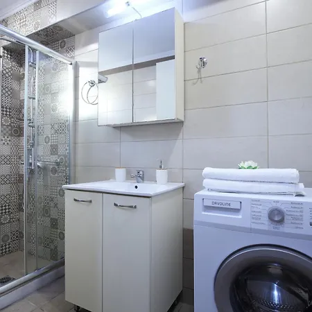 Neapolis Apartamento *