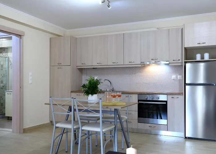 Neapolis * Lefkada City